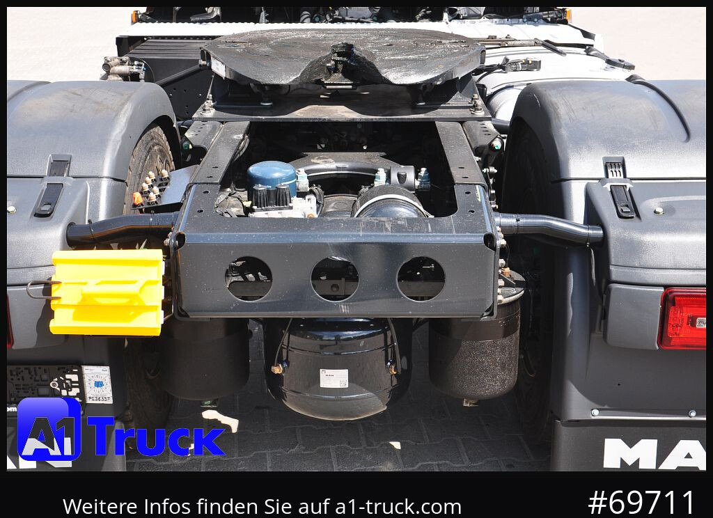 MAN TGX 18,480 BLS Intarder Standklima, Soundsystem - Dragbil: bild 3 MAN TGX 18,480 BLS Intarder Standklima, Soundsystem - Dragbil: bild 3
