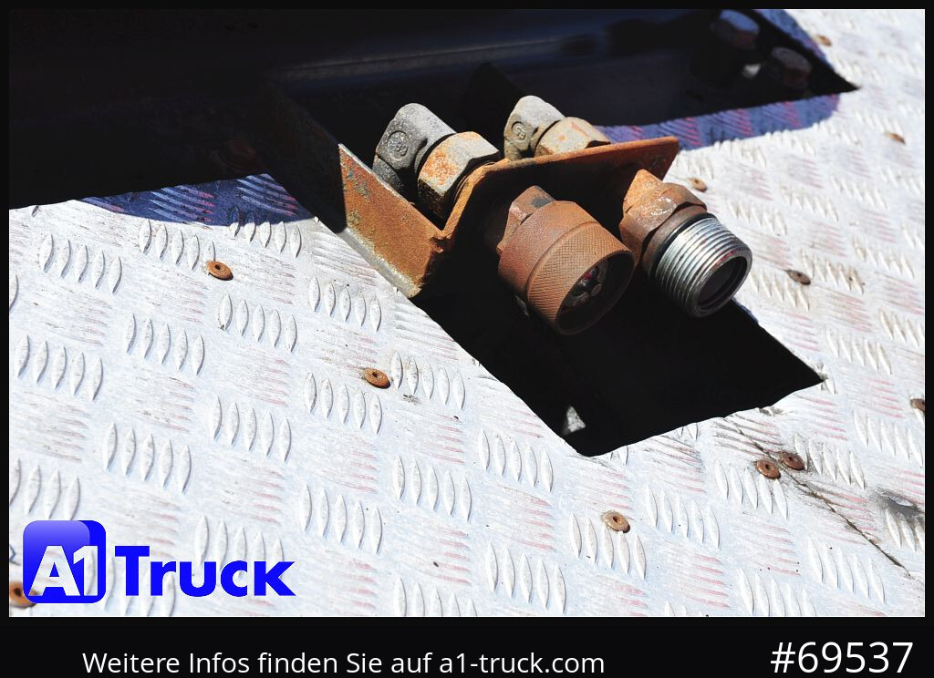 SCANIA S580, V8, Hydraulik, Leder, TV, Navi - Dragbil: bild 3 SCANIA S580, V8, Hydraulik, Leder, TV, Navi - Dragbil: bild 3