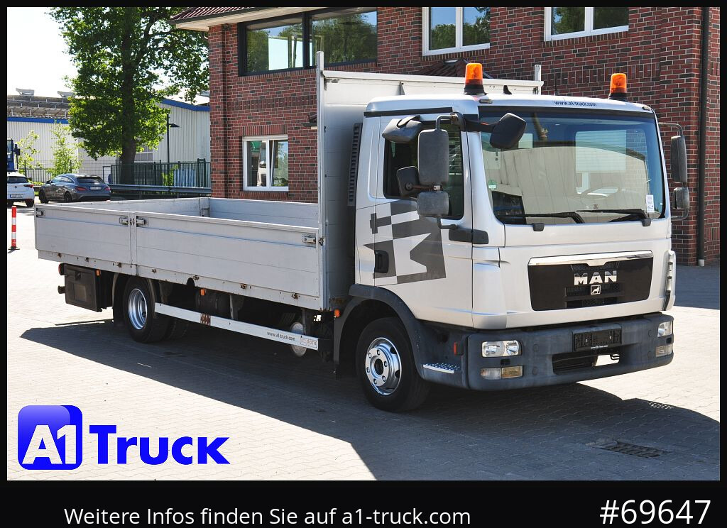 MAN TGL 8,220, Pritsche offen, L6400mm, AHK, - Transportbil med flak: bild 1 MAN TGL 8,220, Pritsche offen, L6400mm, AHK, - Transportbil med flak: bild 1