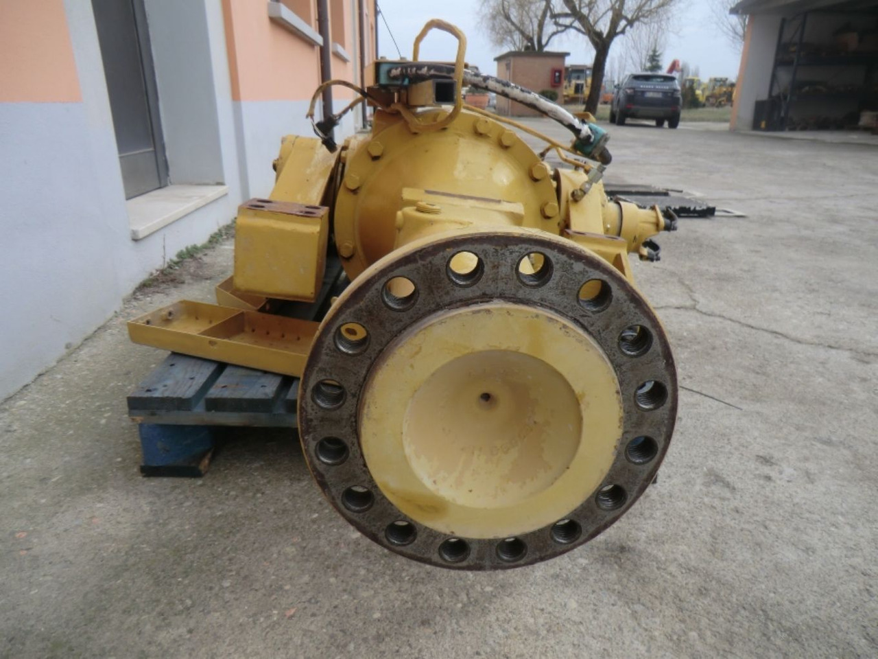 Caterpillar 928G - Bakaxel för Byggmaskiner: bild 1 Caterpillar 928G - Bakaxel för Byggmaskiner: bild 1