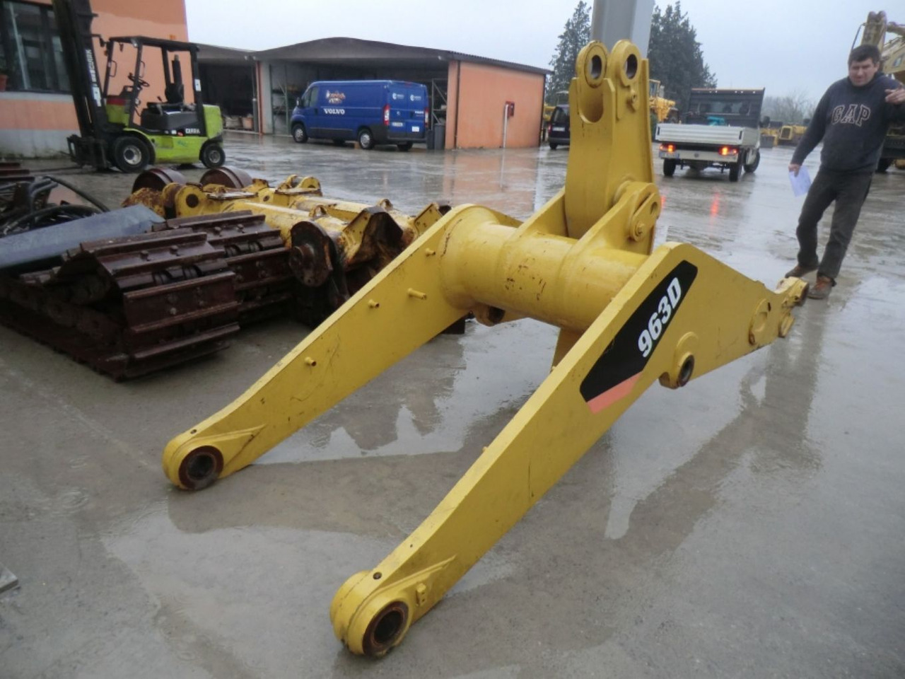 Caterpillar 963D BRACCIO CON LEVA - Bom för Byggmaskiner: bild 1 Caterpillar 963D BRACCIO CON LEVA - Bom för Byggmaskiner: bild 1