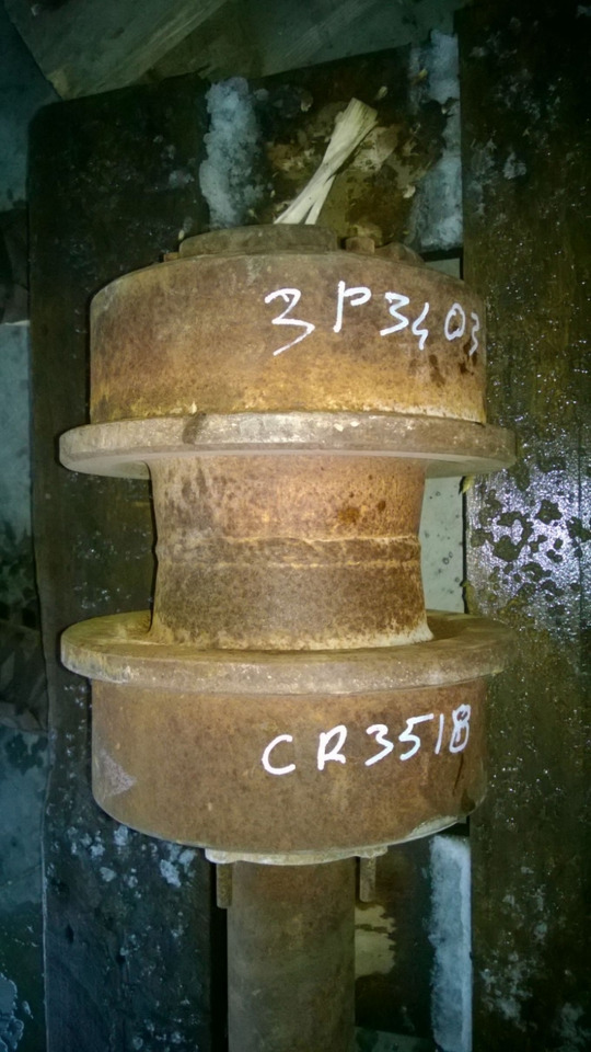 Caterpillar D9G D9H rullo superiore. - Larvband - Rulle för Byggmaskiner: bild 3 Caterpillar D9G D9H rullo superiore. - Larvband - Rulle för Byggmaskiner: bild 3