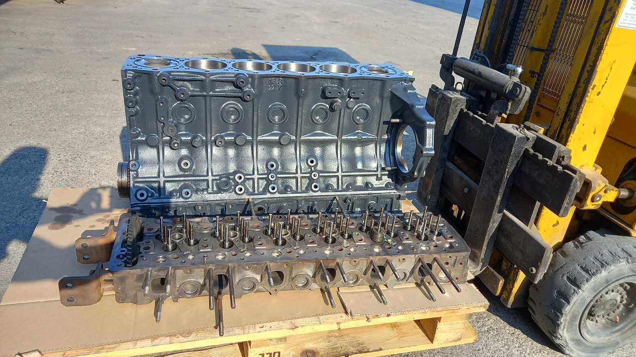 ISUZU 6UZ1 Long Block revisionato composto da monoblocco , albero motore, testa. - Motor för Byggmaskiner: bild 1 ISUZU 6UZ1 Long Block revisionato composto da monoblocco , albero motore, testa. - Motor för Byggmaskiner: bild 1