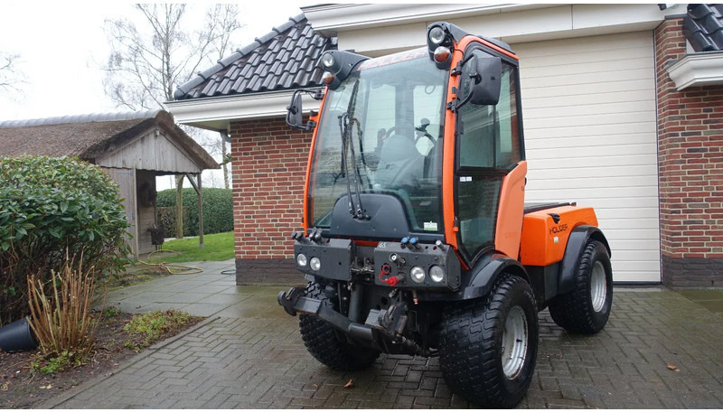 Holder C270 - Traktor: bild 1 Holder C270 - Traktor: bild 1