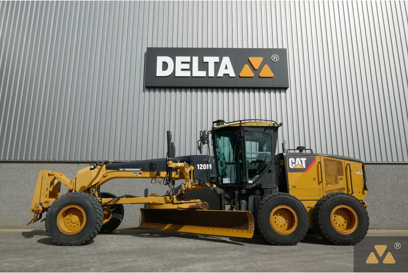 Caterpillar 120M - Väghyvel: bild 1 Caterpillar 120M - Väghyvel: bild 1