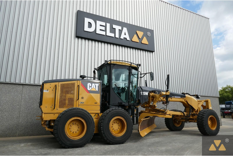 Caterpillar 120M - Väghyvel: bild 5 Caterpillar 120M - Väghyvel: bild 5