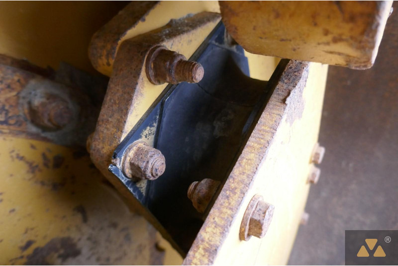 Vält Caterpillar CS433C: bild 17
