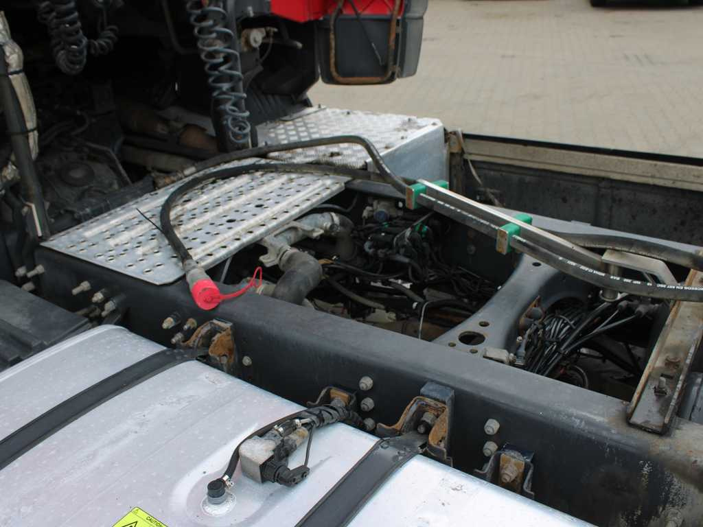 Dragbil Scania R490, EURO 6, INDEPENDENT AIR CONDITIONING, RETARDER, DUAL-CIRCUIT HYDRAULICS: bild 6