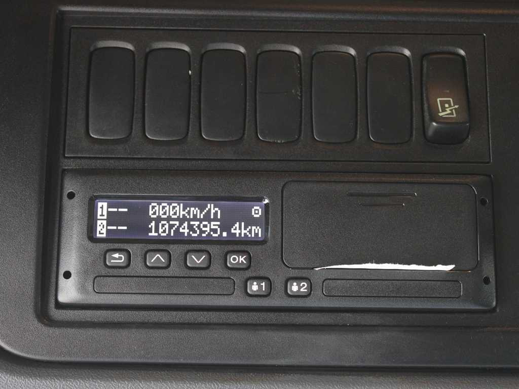 Dragbil Scania R490, EURO 6, INDEPENDENT AIR CONDITIONING, RETARDER, DUAL-CIRCUIT HYDRAULICS: bild 13
