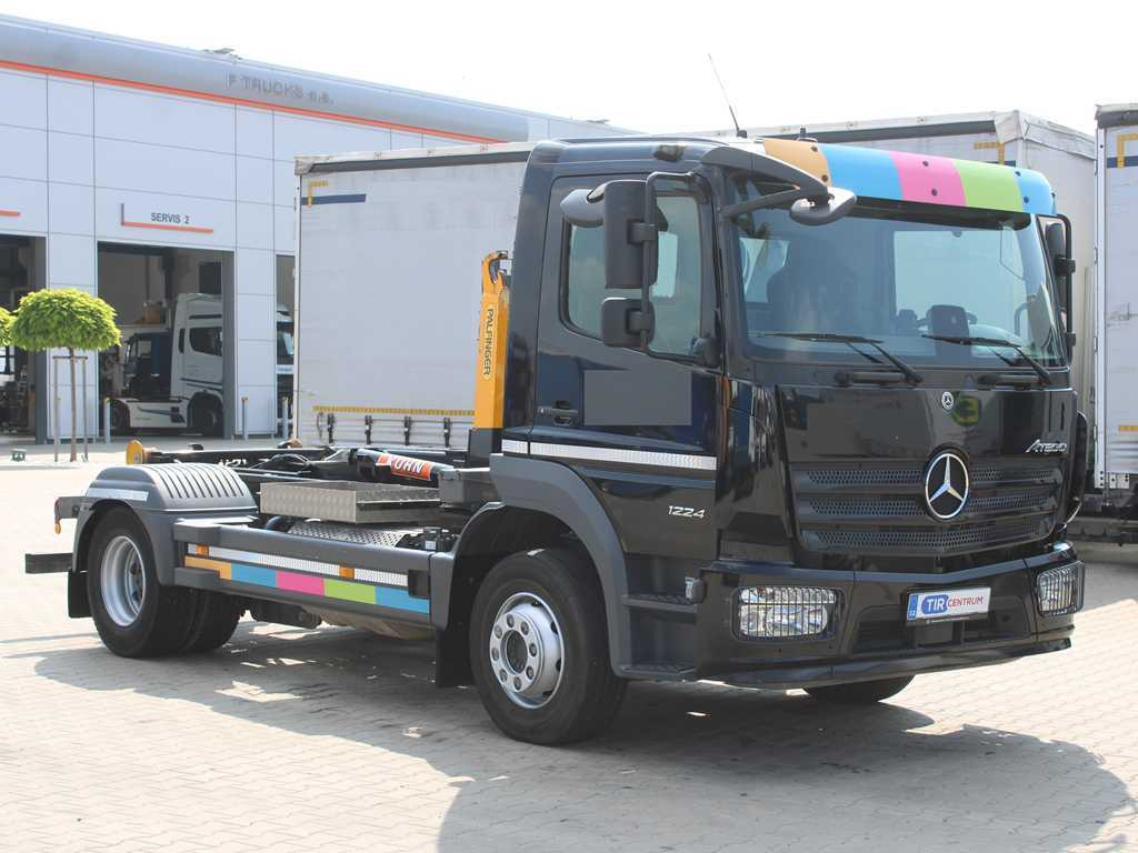 Mercedes-Benz ATEGO 1224, EURO 6, HOOK CONTAINER CARRIER - Lastväxlare lastbil: bild 3 Mercedes-Benz ATEGO 1224, EURO 6, HOOK CONTAINER CARRIER - Lastväxlare lastbil: bild 3
