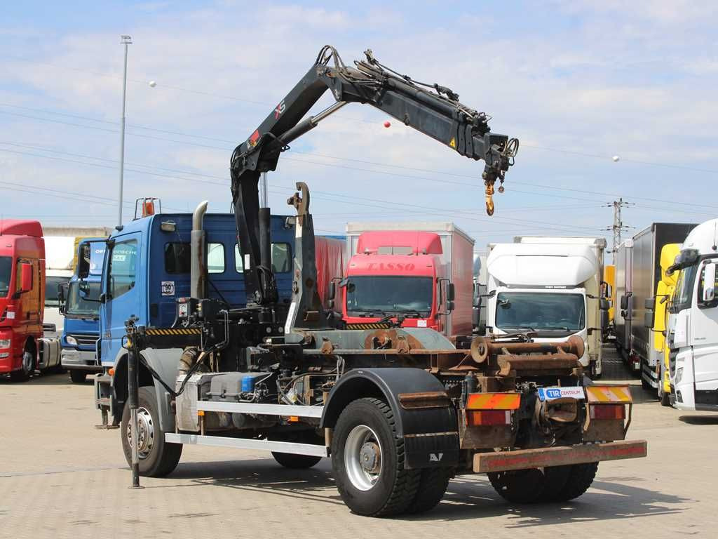 Mercedes-Benz AXOR 1824, CRANE HIAB 099B-3 DUO, 4x4 - Lastväxlare lastbil, Kranbil: bild 4 Mercedes-Benz AXOR 1824, CRANE HIAB 099B-3 DUO, 4x4 - Lastväxlare lastbil, Kranbil: bild 4