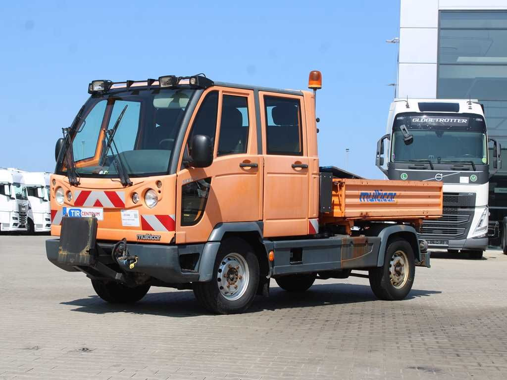 Multicar M30 FUMO, 4x4 - Transportbil med tippflak, Dubbelhytt transportbil: bild 1 Multicar M30 FUMO, 4x4 - Transportbil med tippflak, Dubbelhytt transportbil: bild 1