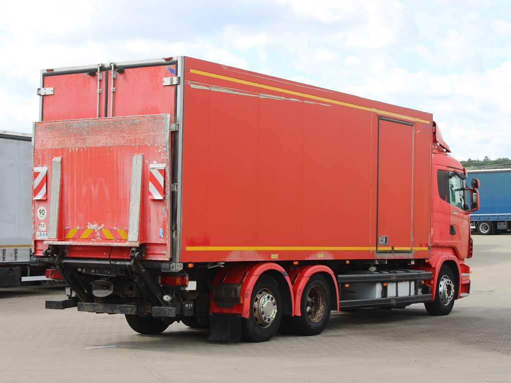 Scania R 380, HYDRAULIC FRONT, DOUBLE CHAMBER, CARRIER SUPRA 850 mt - Kylbil lastbil: bild 4 Scania R 380, HYDRAULIC FRONT, DOUBLE CHAMBER, CARRIER SUPRA 850 mt - Kylbil lastbil: bild 4