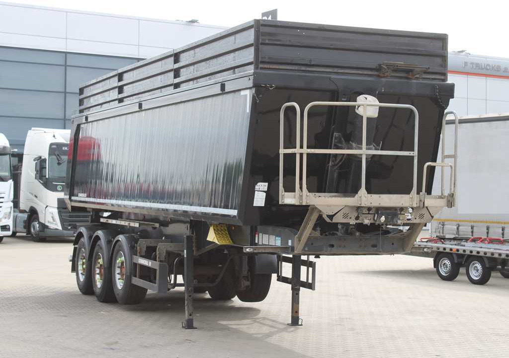 Schwarzmüller KIS 3/E, 2X LIFT AXLE, SAF, 46m³ - Tippbil semitrailer: bild 3 Schwarzmüller KIS 3/E, 2X LIFT AXLE, SAF, 46m³ - Tippbil semitrailer: bild 3