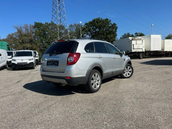 Chevrolet Captiva 3,2 V6 - SUV: bild 4 Chevrolet Captiva 3,2 V6 - SUV: bild 4