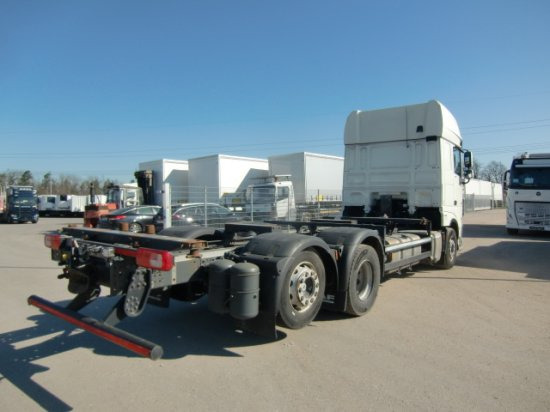 DAF XF 480 FAR BDF SSC Euro 6 Liftachse, Retarder - Containerbil/ Växelflak lastbil: bild 4 DAF XF 480 FAR BDF SSC Euro 6 Liftachse, Retarder - Containerbil/ Växelflak lastbil: bild 4