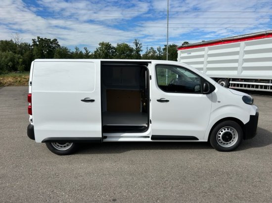 Fiat Scudo M BlueDHi 120 6-Gang - Skåpbil: bild 4 Fiat Scudo M BlueDHi 120 6-Gang - Skåpbil: bild 4