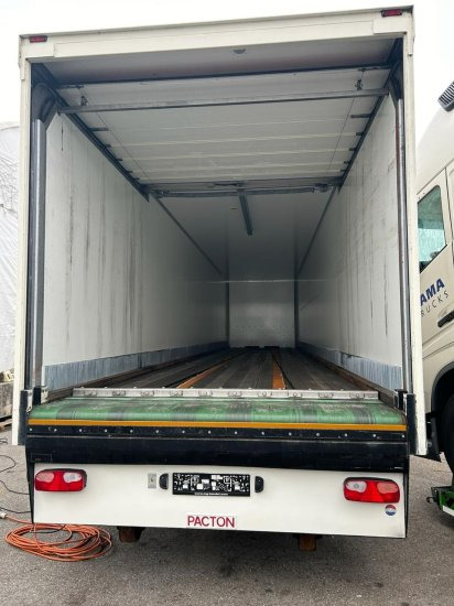 Pacton TRD 345, 3-Achs Rollboden, Kofferauflieger, Förderband, 2xLenkachse! - Skåp semitrailer: bild 5 Pacton TRD 345, 3-Achs Rollboden, Kofferauflieger, Förderband, 2xLenkachse! - Skåp semitrailer: bild 5