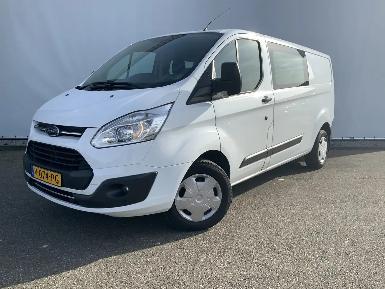 Ford Transit Custom 290 2.0 TDCI L2H1 6 Zits Trend DC Airco Cruise Tre - Dubbelhytt transportbil: bild 1 Ford Transit Custom 290 2.0 TDCI L2H1 6 Zits Trend DC Airco Cruise Tre - Dubbelhytt transportbil: bild 1