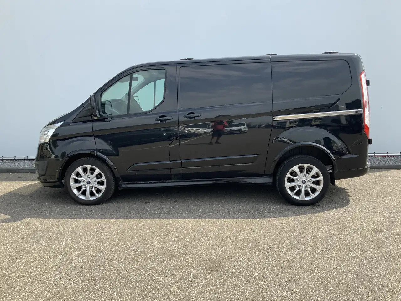 Ford Transit Custom 290 2.2 TDCI L1H1 Sport Airco Cruise 3 Zits Dub Sc - Skåpbil: bild 3 Ford Transit Custom 290 2.2 TDCI L1H1 Sport Airco Cruise 3 Zits Dub Sc - Skåpbil: bild 3
