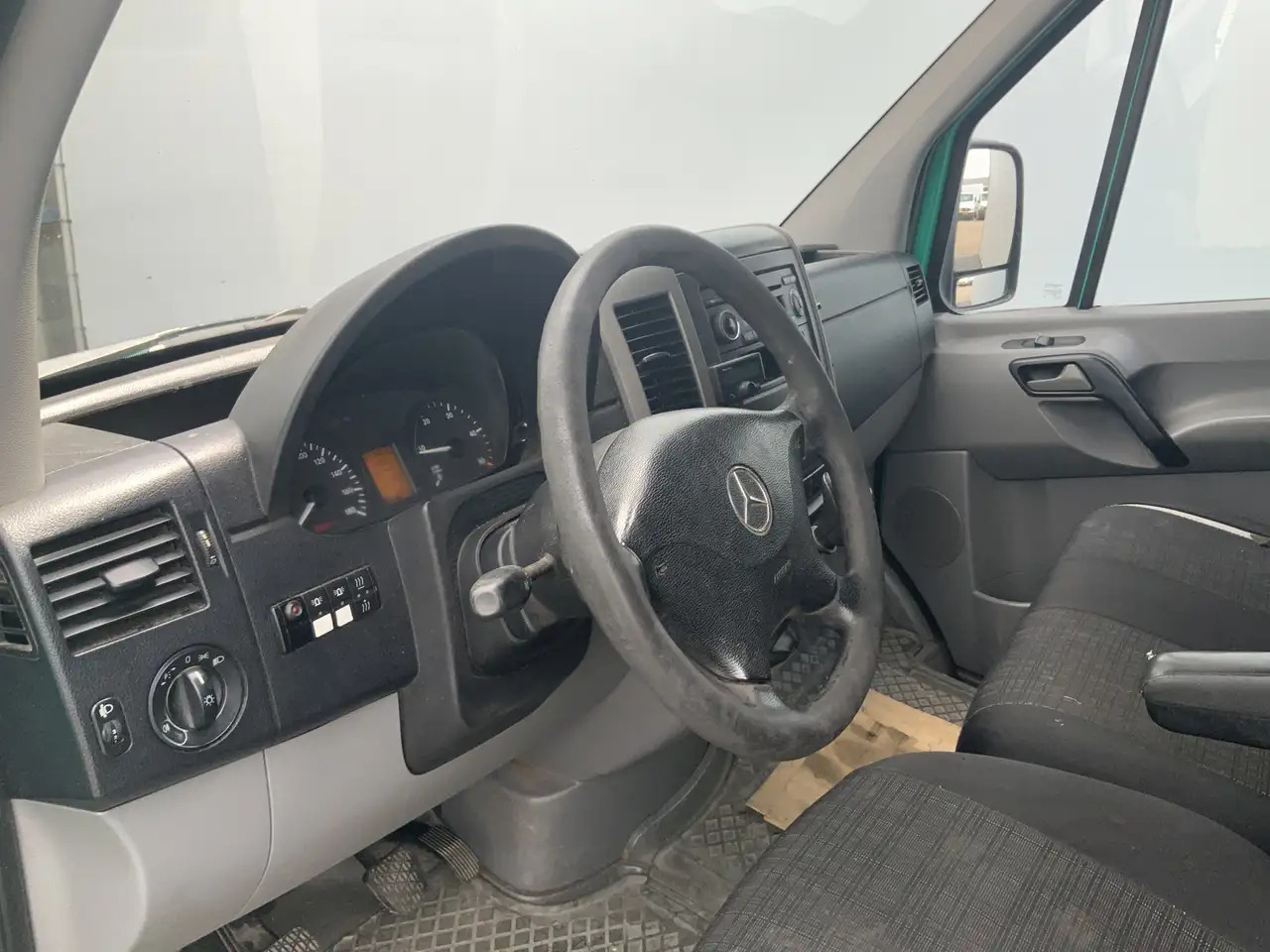 Mercedes-Benz Sprinter 311 2.2 CDI 325 H2 L1 Zits 3 Trekhaak 2800 kg & Op - Små skåpbil: bild 5 Mercedes-Benz Sprinter 311 2.2 CDI 325 H2 L1 Zits 3 Trekhaak 2800 kg & Op - Små skåpbil: bild 5