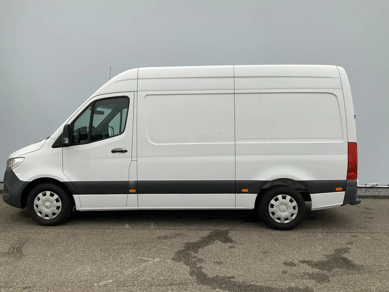 Mercedes-Benz Sprinter 314 2.2 CDI L2H1 EURO VI-D Airco Camera 3 Zits Ext - Skåpbil: bild 4 Mercedes-Benz Sprinter 314 2.2 CDI L2H1 EURO VI-D Airco Camera 3 Zits Ext - Skåpbil: bild 4