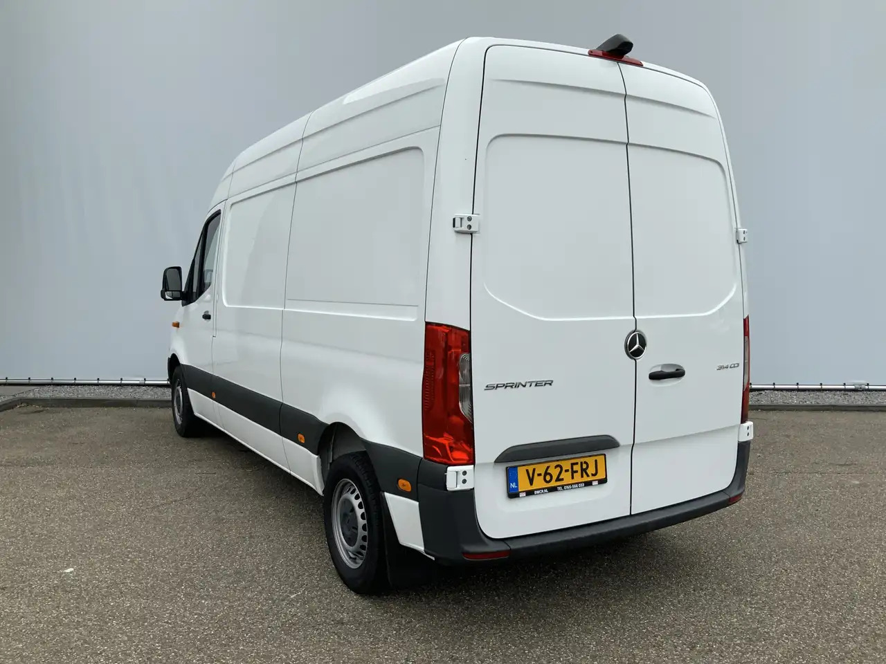Mercedes-Benz Sprinter 314 2.2 CDI L2H2 Airco Camera Navi 3 Zits MBUX Sch - Skåpbil: bild 2 Mercedes-Benz Sprinter 314 2.2 CDI L2H2 Airco Camera Navi 3 Zits MBUX Sch - Skåpbil: bild 2