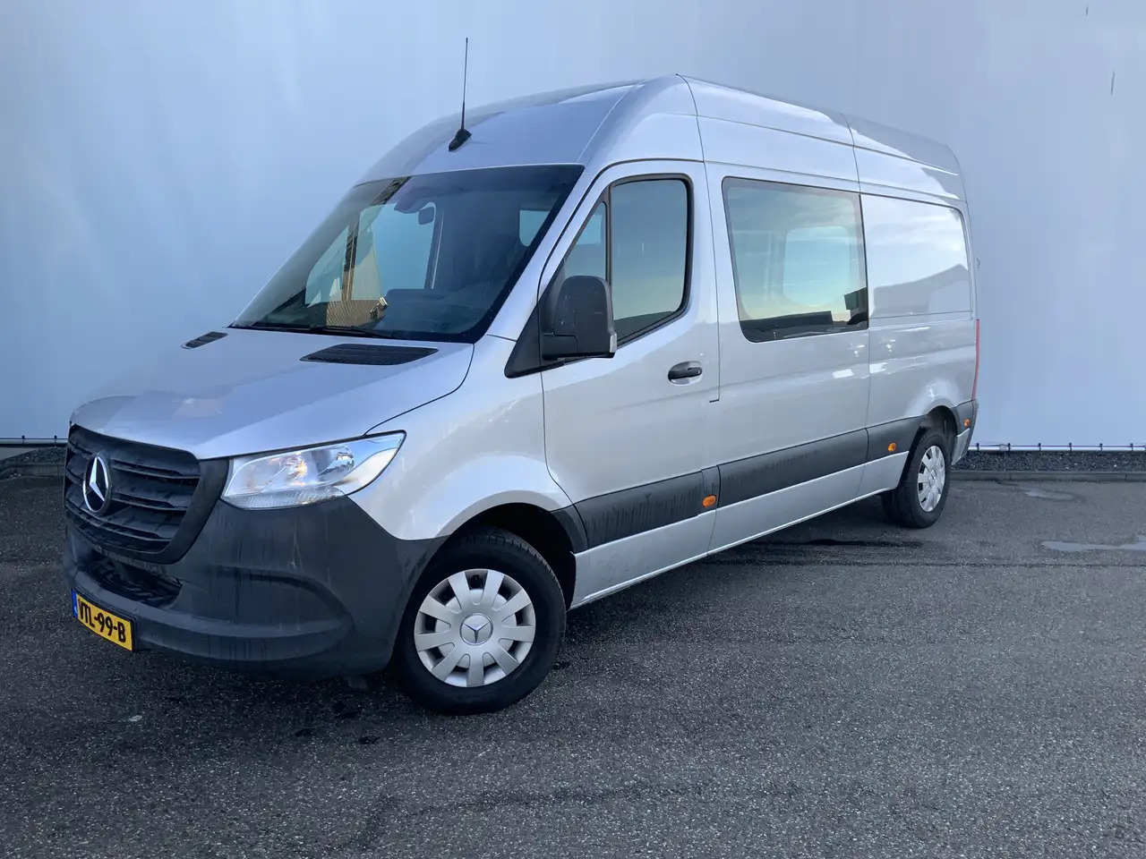 Mercedes-Benz Sprinter 314 2.2 CDI L2H2 Airco Cruise 3 Zits Trekhaak 2000 - Skåpbil: bild 1 Mercedes-Benz Sprinter 314 2.2 CDI L2H2 Airco Cruise 3 Zits Trekhaak 2000 - Skåpbil: bild 1