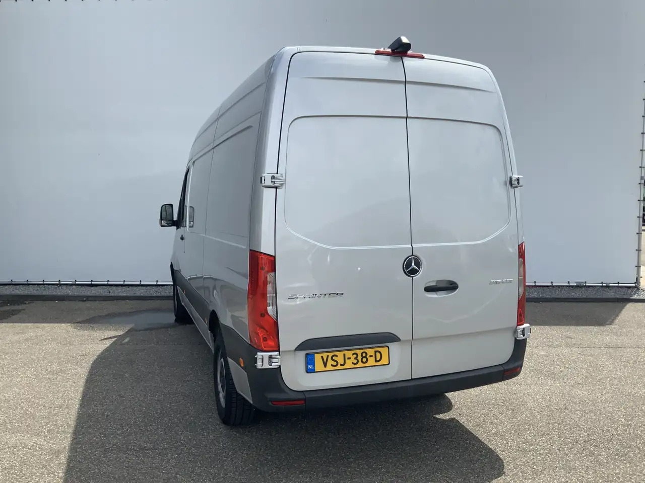 Mercedes-Benz Sprinter 315 1.9 CDI L2H2 Automaat 3 Zits Airco Navi Camera - Skåpbil: bild 4 Mercedes-Benz Sprinter 315 1.9 CDI L2H2 Automaat 3 Zits Airco Navi Camera - Skåpbil: bild 4