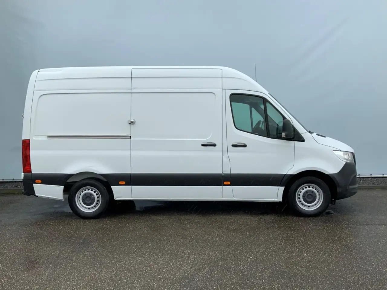 Mercedes-Benz Sprinter 316 2.2 CDI 366 L2 H2 Airco 2 Zits Euro 6 - Skåpbil: bild 3 Mercedes-Benz Sprinter 316 2.2 CDI 366 L2 H2 Airco 2 Zits Euro 6 - Skåpbil: bild 3