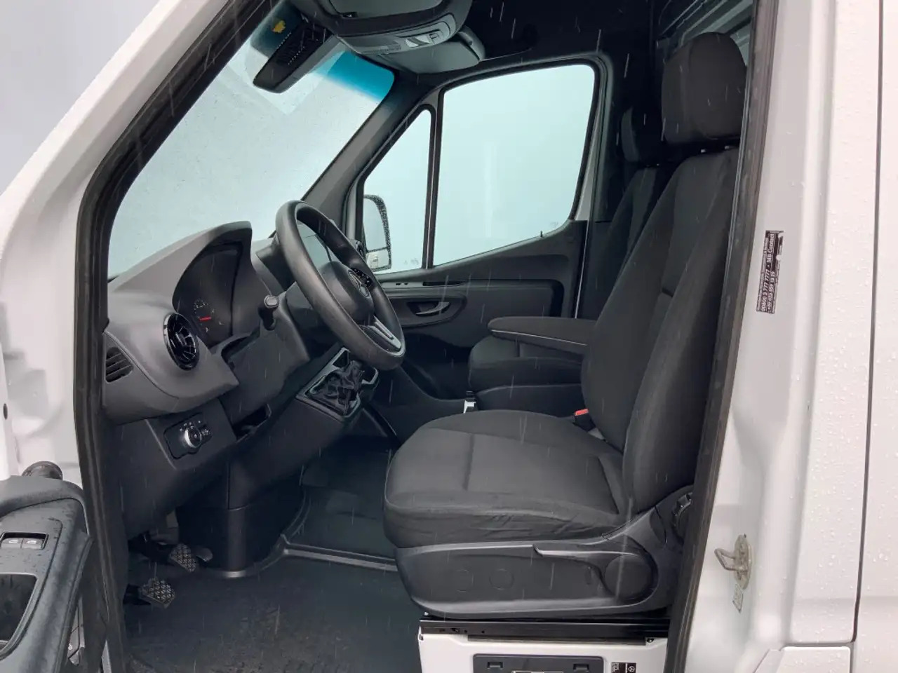 Mercedes-Benz Sprinter 316 2.2 CDI 366 L2 H2 Airco 2 Zits Euro 6 - Skåpbil: bild 5 Mercedes-Benz Sprinter 316 2.2 CDI 366 L2 H2 Airco 2 Zits Euro 6 - Skåpbil: bild 5