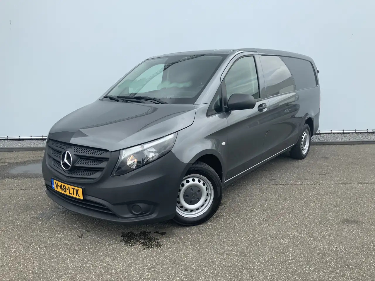 Mercedes-Benz Vito 116 CDI Lang Automaat Airco Cruise amera Navi Trek - Skåpbil: bild 1 Mercedes-Benz Vito 116 CDI Lang Automaat Airco Cruise amera Navi Trek - Skåpbil: bild 1