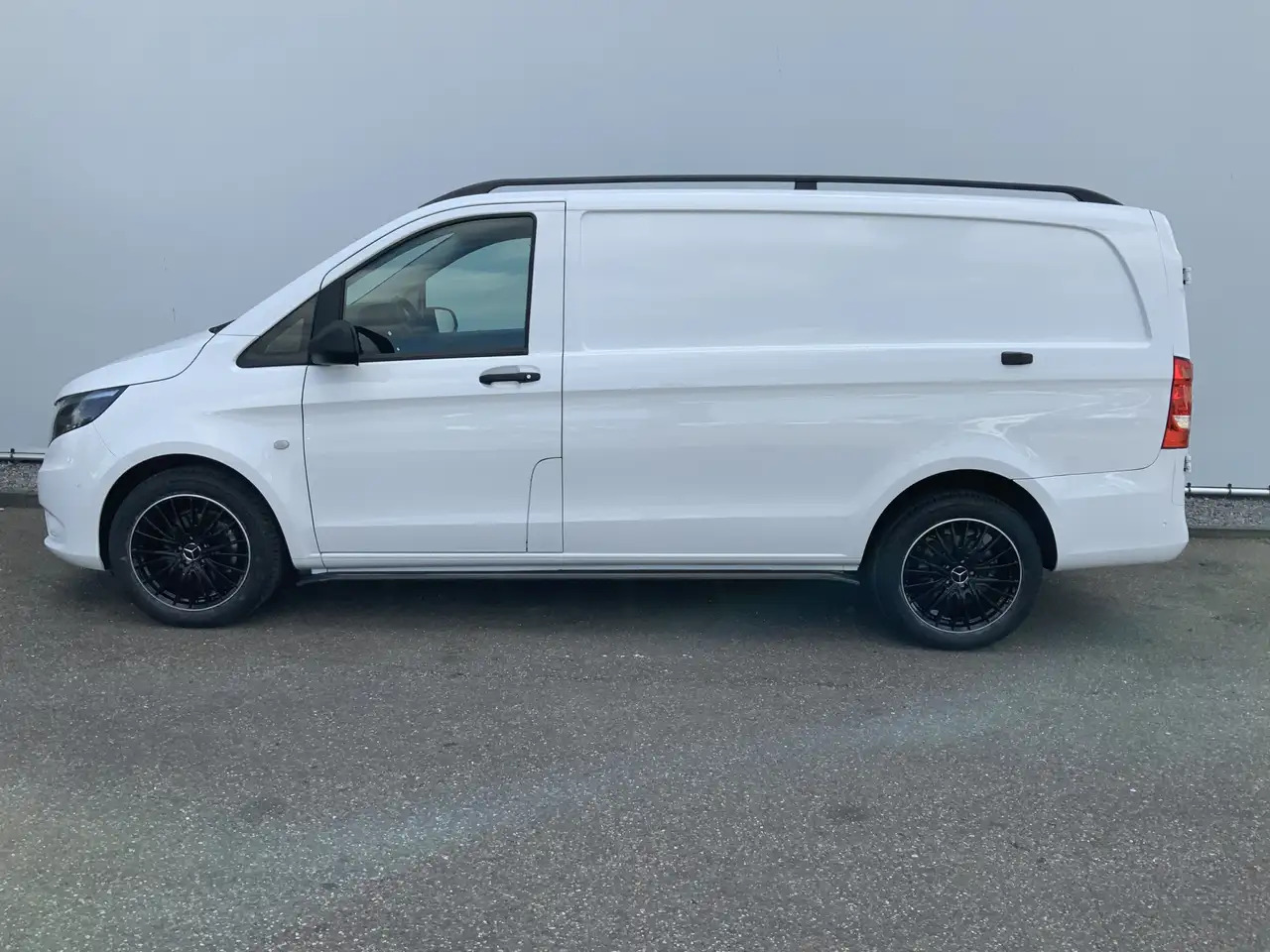 Mercedes-Benz Vito Automaat 116 CDI Lang 2 Airco Cruise 3 Zits Alu Ve - Små skåpbil: bild 3 Mercedes-Benz Vito Automaat 116 CDI Lang 2 Airco Cruise 3 Zits Alu Ve - Små skåpbil: bild 3
