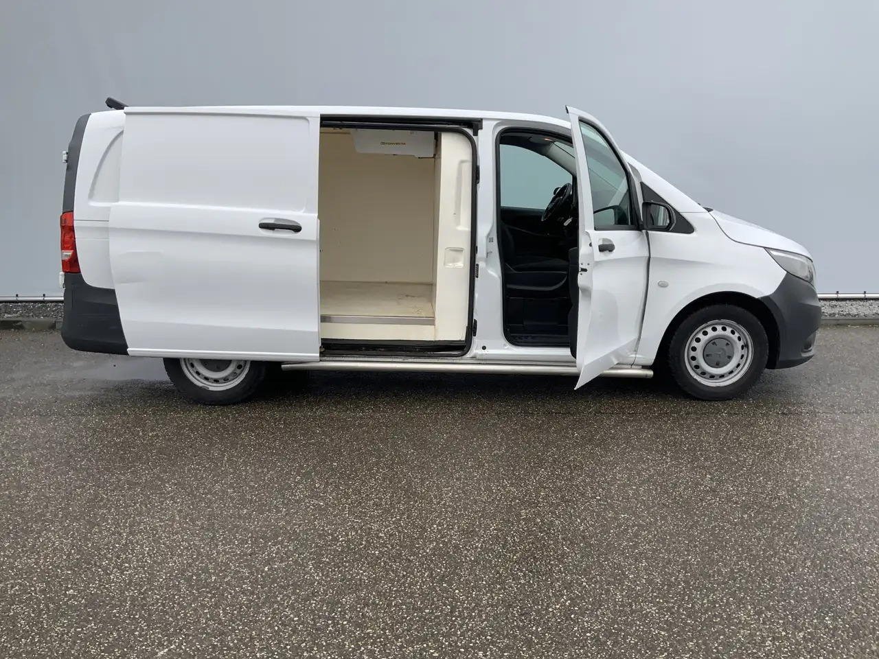 Mercedes-Benz Vito koeling konvekta Koelauto 111 CDI Functional Lang - Skåpbil: bild 4 Mercedes-Benz Vito koeling konvekta Koelauto 111 CDI Functional Lang - Skåpbil: bild 4