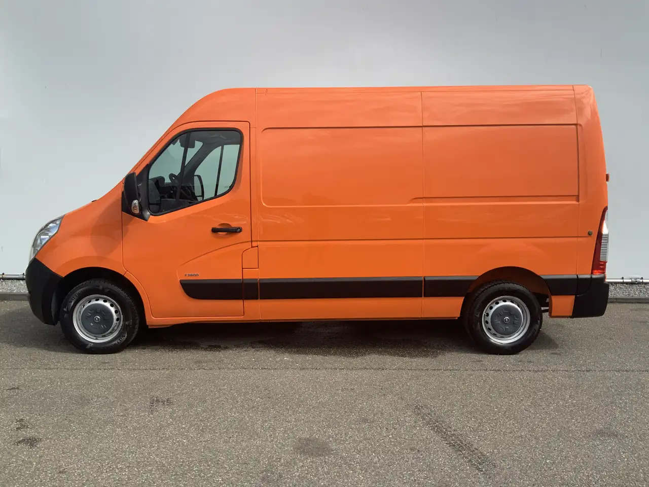 Opel Movano 2.3 CDTI L2H3 Airco Cruise 3 Zits Trekhaak 2500 kg - Skåpbil: bild 3 Opel Movano 2.3 CDTI L2H3 Airco Cruise 3 Zits Trekhaak 2500 kg - Skåpbil: bild 3