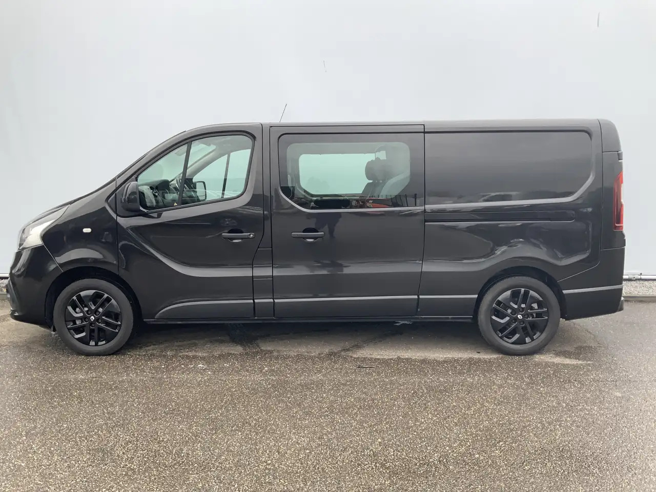 Renault Trafic 1.6 dCi T29 L2H1 Dub Cab 5 Zits Airco Cruise Navi - Dubbelhytt transportbil: bild 3 Renault Trafic 1.6 dCi T29 L2H1 Dub Cab 5 Zits Airco Cruise Navi - Dubbelhytt transportbil: bild 3