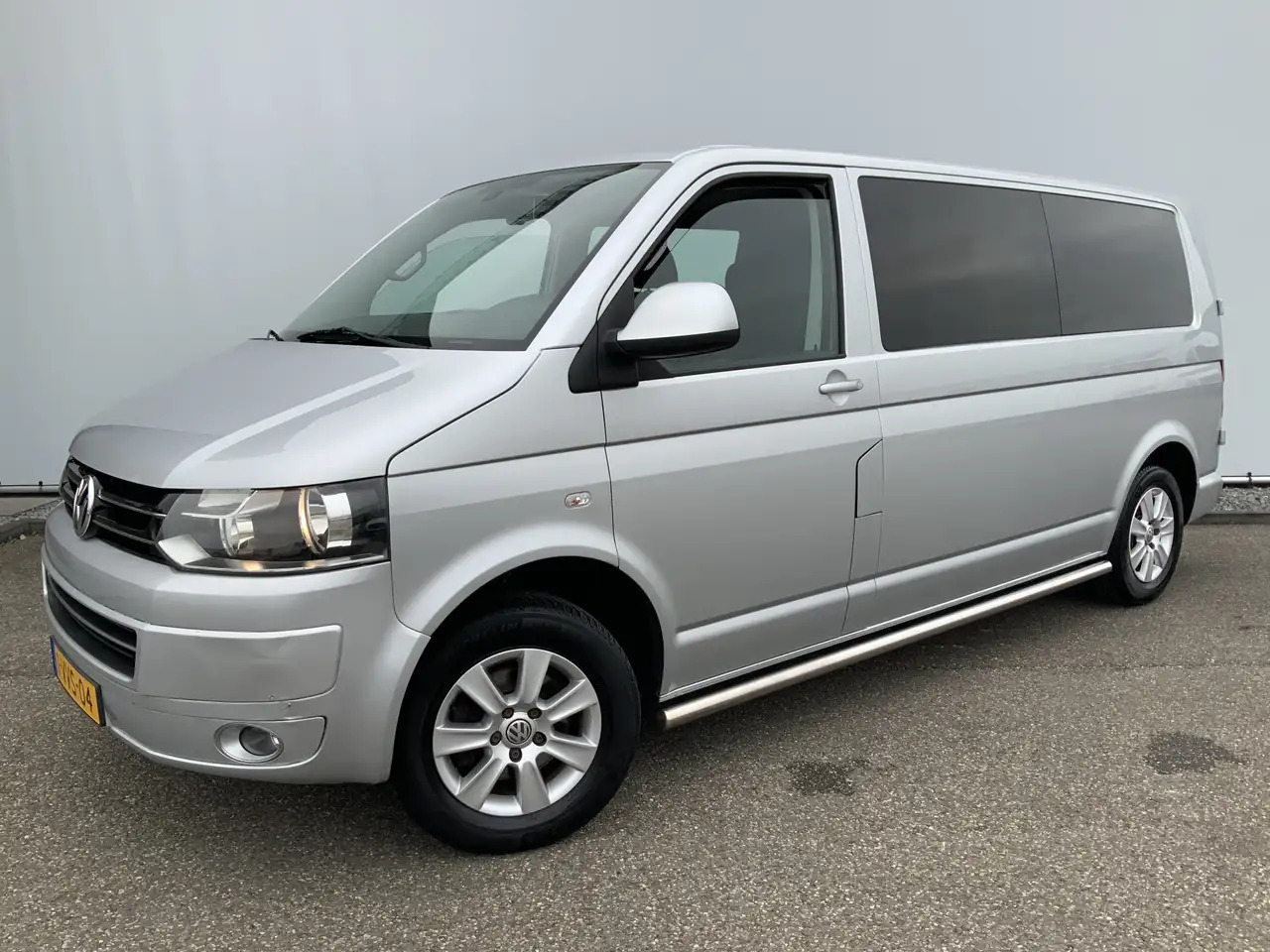 Volkswagen T5 Transporter MARGE 2.0 TDI L2H1 Dub Cab Airco Cruise Alu Velg S - Dubbelhytt transportbil: bild 1 Volkswagen T5 Transporter MARGE 2.0 TDI L2H1 Dub Cab Airco Cruise Alu Velg S - Dubbelhytt transportbil: bild 1