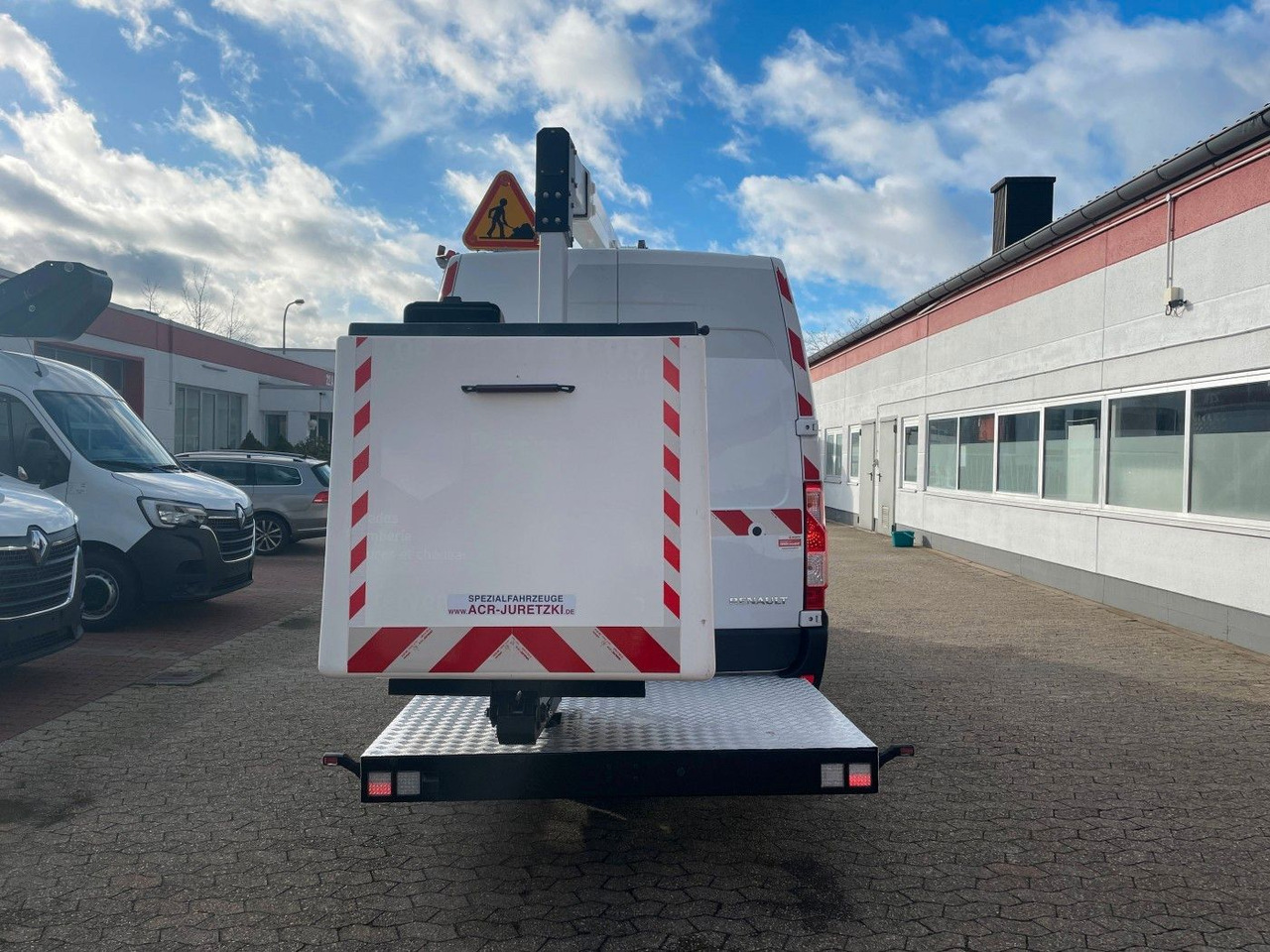 Renault Master Hubarbeitsbühne 2 Personen Korb bis 200kg - Billift: bild 5 Renault Master Hubarbeitsbühne 2 Personen Korb bis 200kg - Billift: bild 5