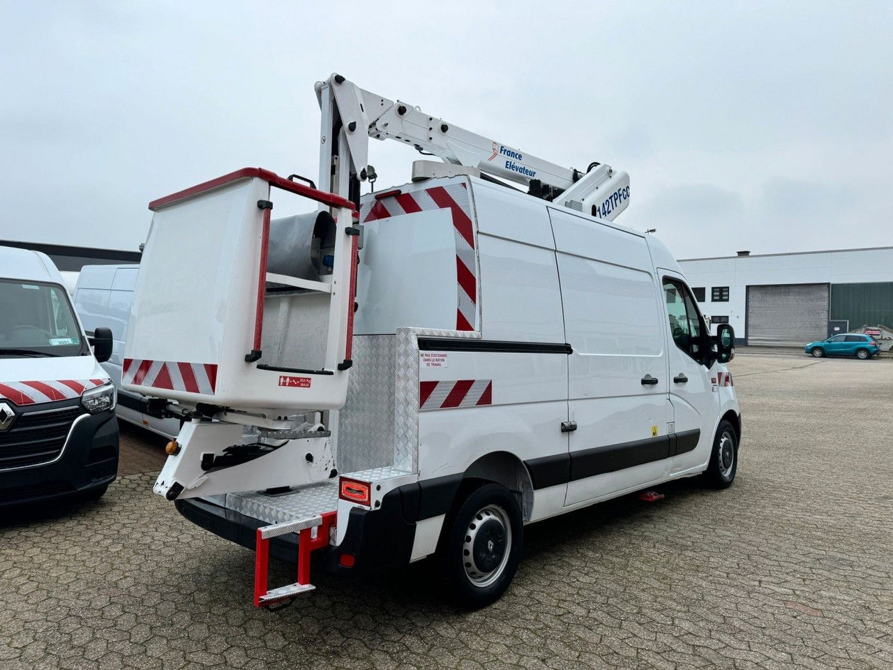 Renault Master Steiger France Elévateur 142 TPFcc - Billift: bild 4 Renault Master Steiger France Elévateur 142 TPFcc - Billift: bild 4