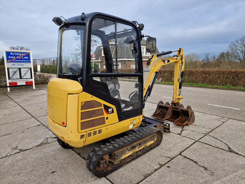 Caterpillar 301.7D with low hours! - Minigrävmaskin: bild 4 Caterpillar 301.7D with low hours! - Minigrävmaskin: bild 4