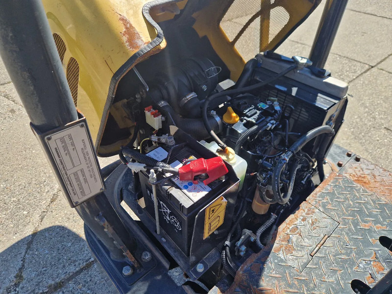 Yanmar C12R-B 3-zijdig kiepend - Dumper: bild 5 Yanmar C12R-B 3-zijdig kiepend - Dumper: bild 5