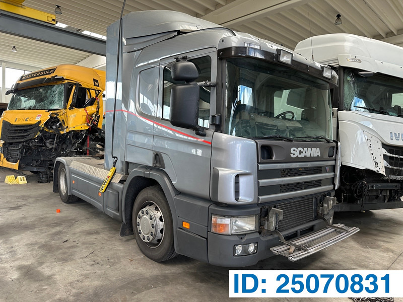 Scania P94D.300 - Dragbil: bild 1 Scania P94D.300 - Dragbil: bild 1