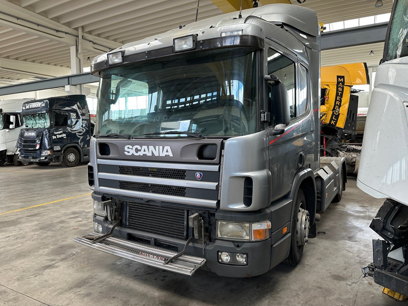 Scania P94D.300 - Dragbil: bild 2 Scania P94D.300 - Dragbil: bild 2