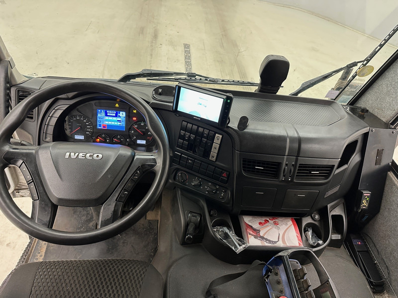 Flakbil, Kranbil Iveco Stralis 360: bild 7