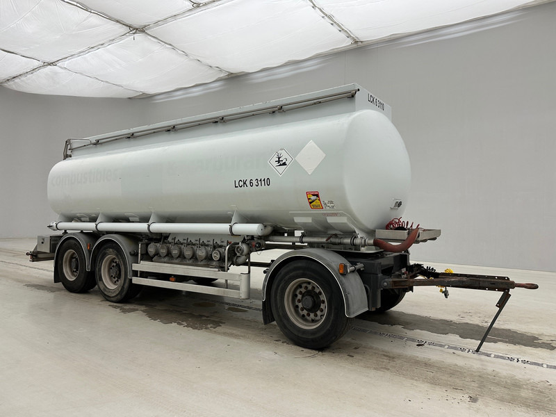 Magyar Alu tank 22000 L - Tanksläp: bild 3 Magyar Alu tank 22000 L - Tanksläp: bild 3
