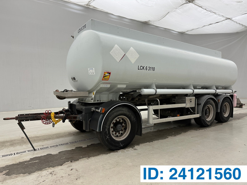 Magyar Alu tank 22000 L - Tanksläp: bild 1 Magyar Alu tank 22000 L - Tanksläp: bild 1