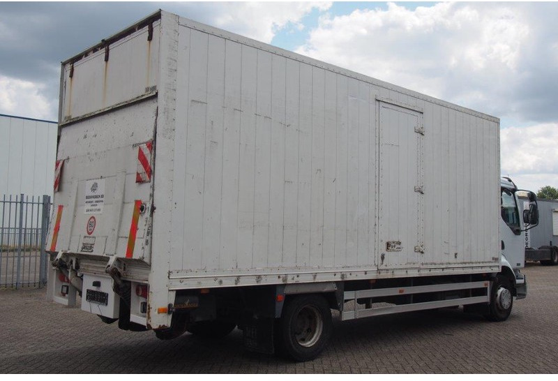 Renault Midlum 220 DCi* - Lastbil med skåp: bild 4 Renault Midlum 220 DCi* - Lastbil med skåp: bild 4
