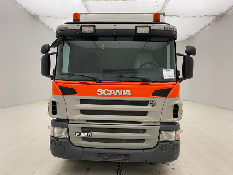 Scania P280* - Lastbil med skåp: bild 2 Scania P280* - Lastbil med skåp: bild 2