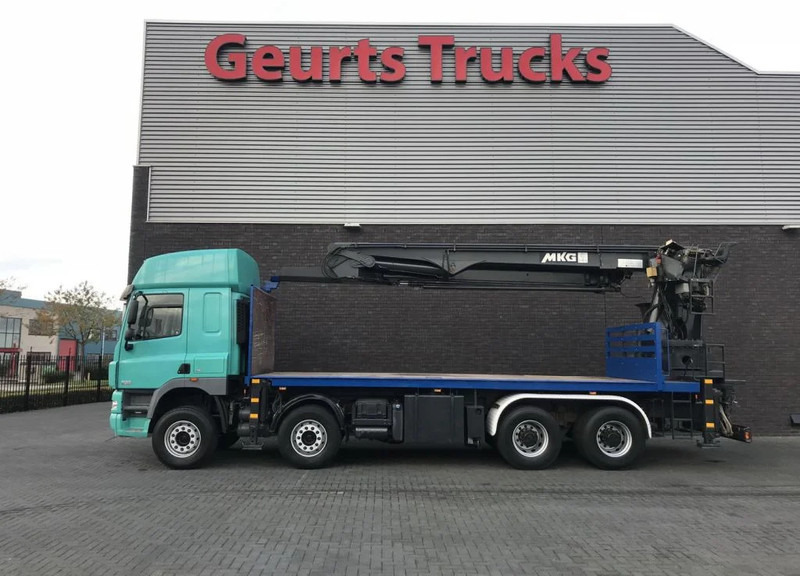 DAF CF 460 8X4 + MKG HMK 401/kran/kraan/Montagekran/ - Kranbil: bild 1 DAF CF 460 8X4 + MKG HMK 401/kran/kraan/Montagekran/ - Kranbil: bild 1