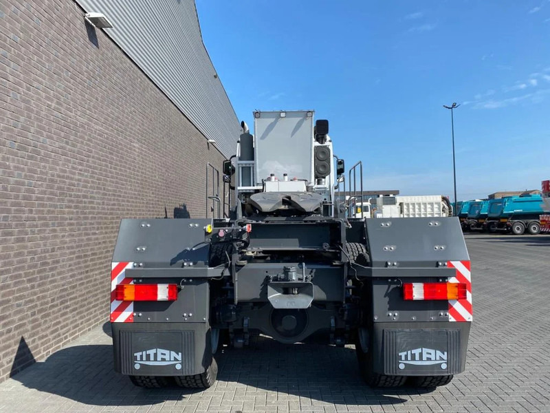 Ny Dragbil Mercedes-Benz TITAN 5560 Z52-600 F TITAN 5560 Z52-600 F 6X6 HEAVY-DUTY TRUCK: bild 8 Ny Dragbil Mercedes-Benz TITAN 5560 Z52-600 F TITAN 5560 Z52-600 F 6X6 HEAVY-DUTY TRUCK: bild 8
